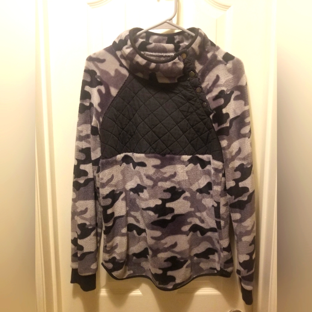 Camo Pullover Fleece